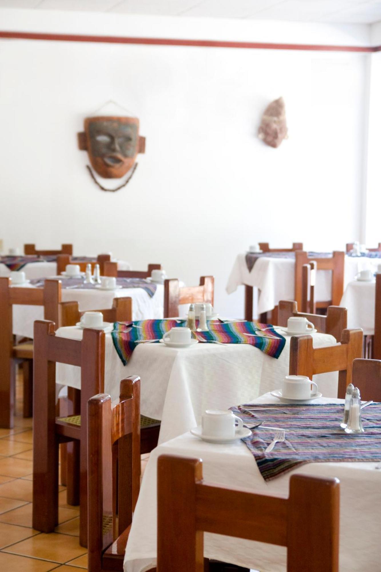 Hotel Maya Паленке Экстерьер фото