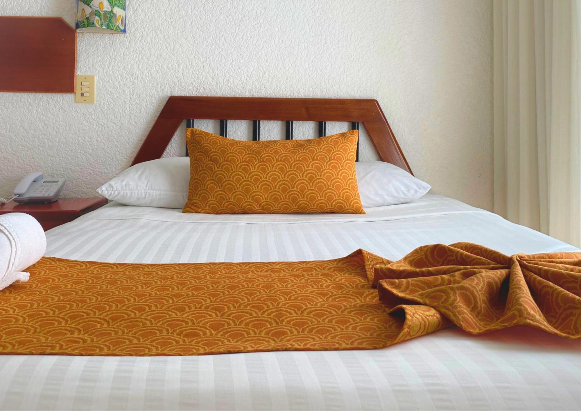 Hotel Maya Паленке Экстерьер фото